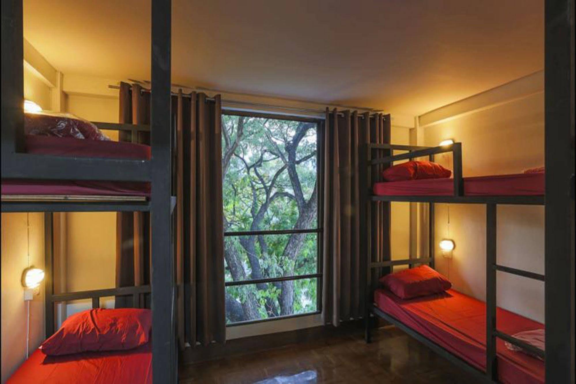 Cham Cha Hostel 清邁 外观 照片