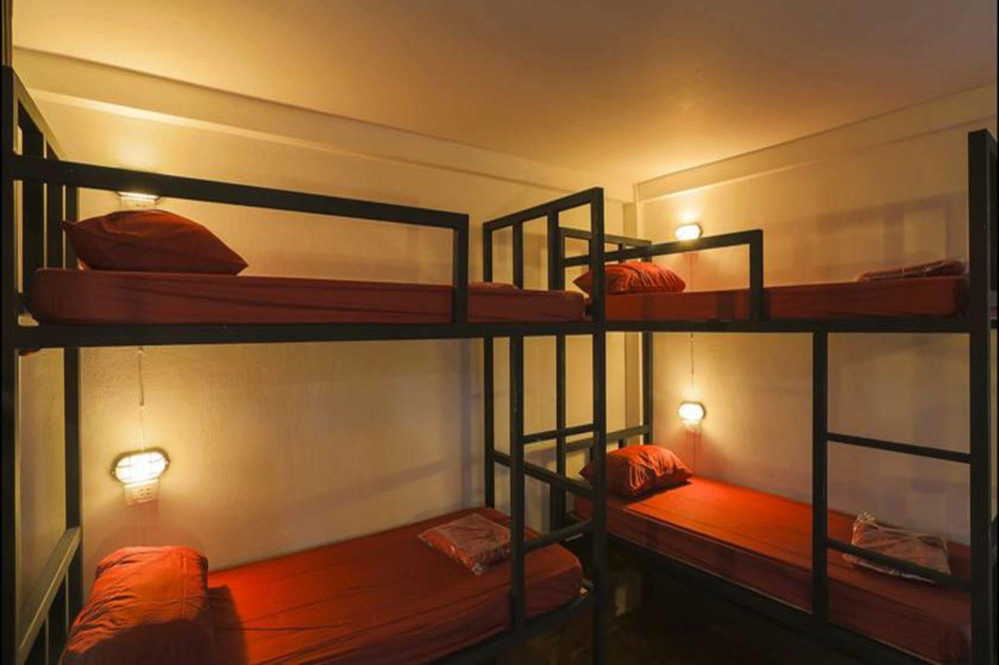 Cham Cha Hostel 清邁 外观 照片
